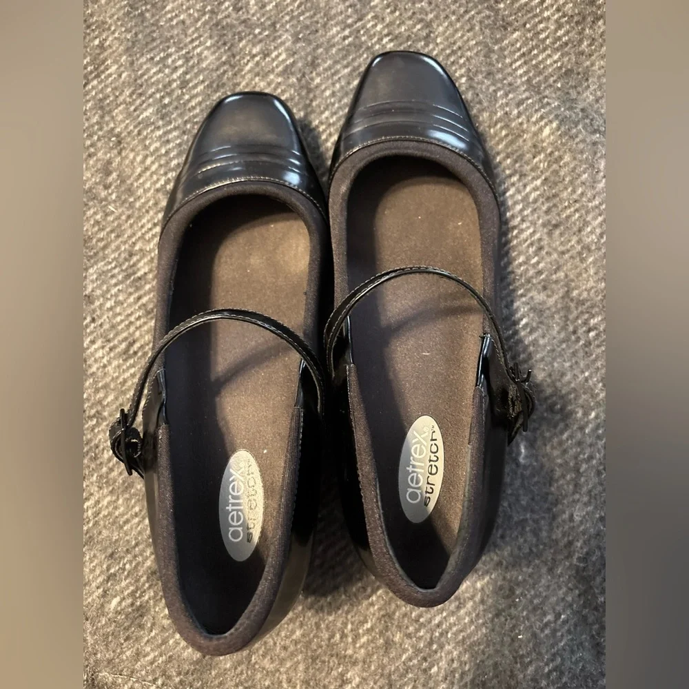 Aetrex mary janes
